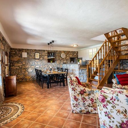 Villa Korina Pinezići Exteriér fotografie