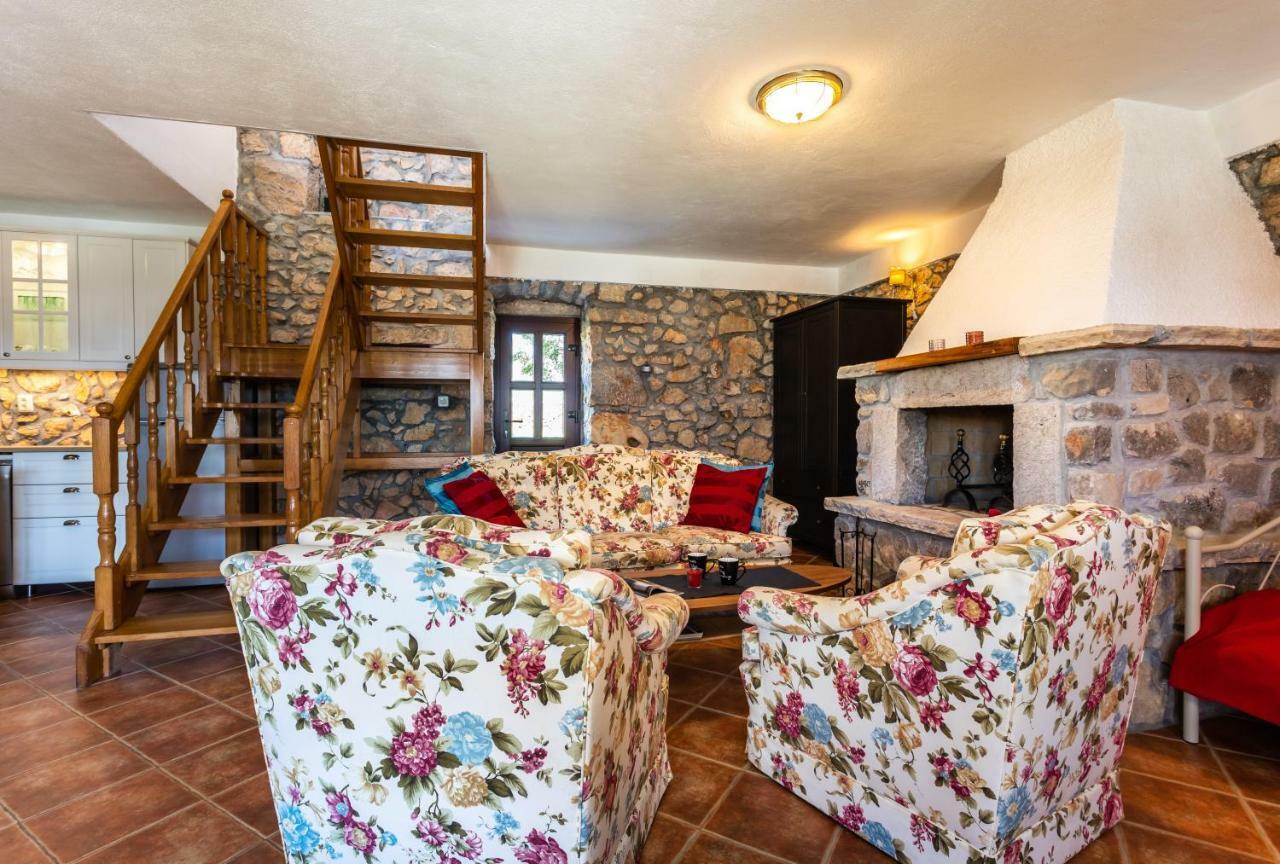 Villa Korina Pinezići Exteriér fotografie