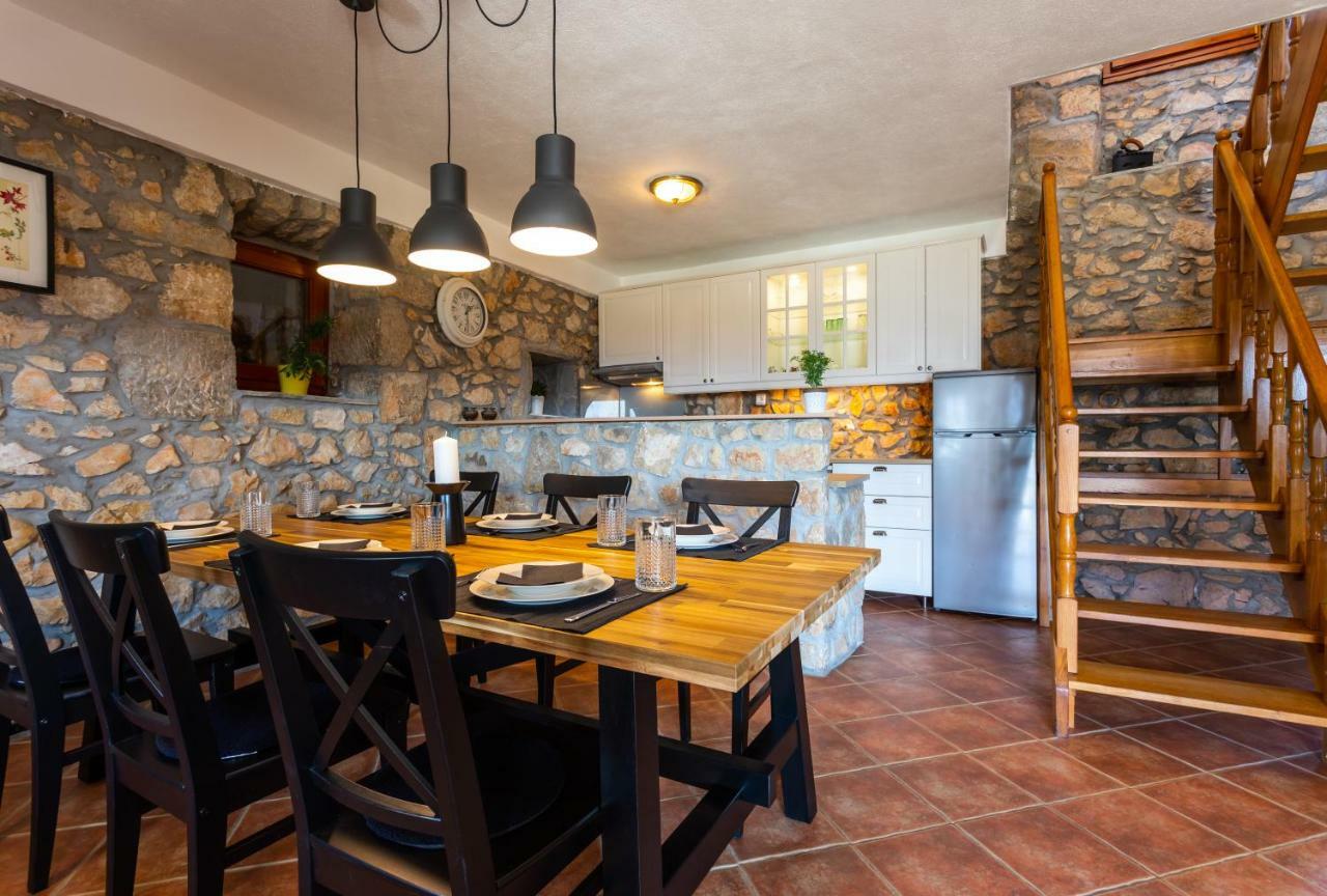 Villa Korina Pinezići Exteriér fotografie
