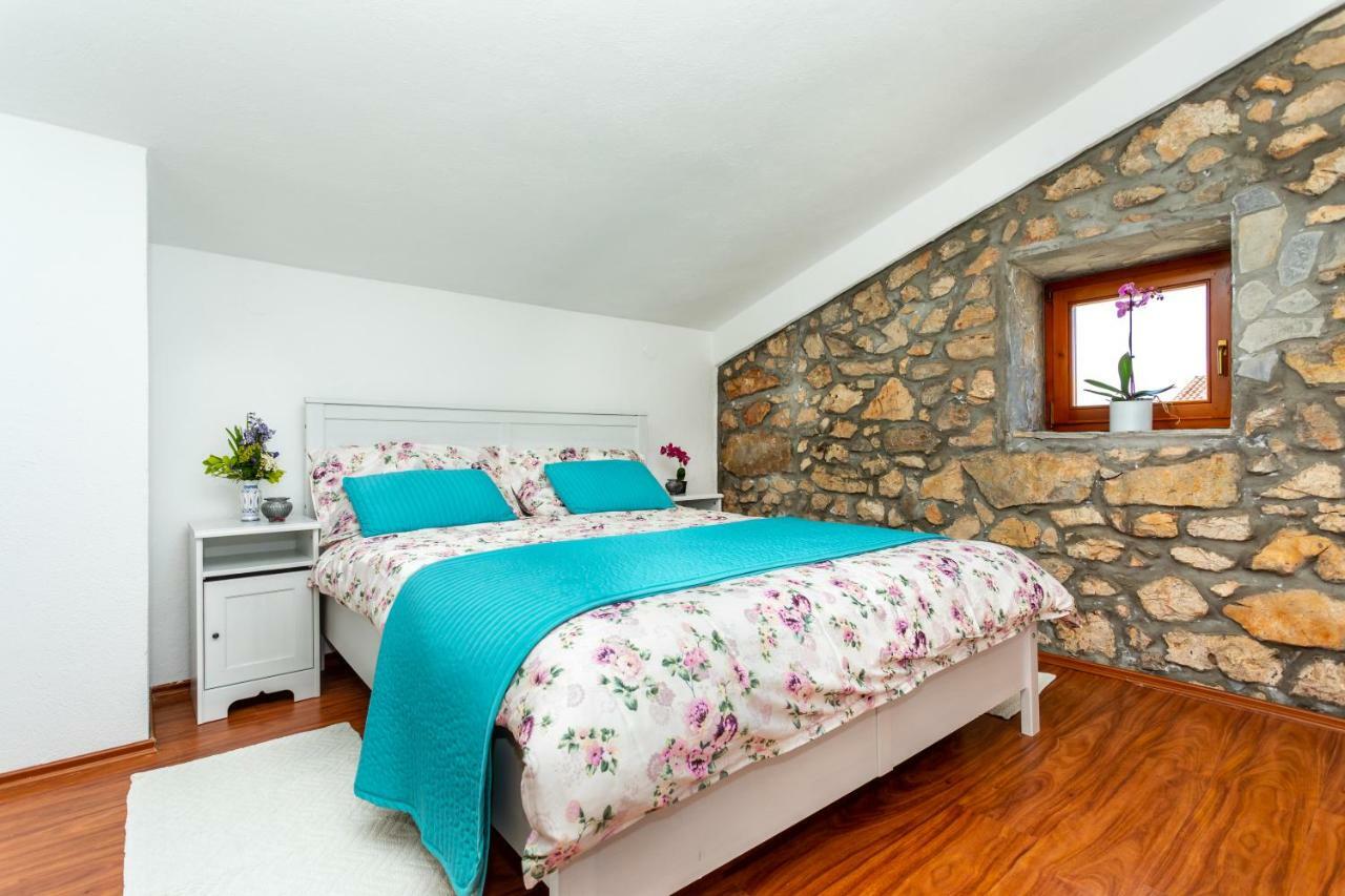Villa Korina Pinezići Exteriér fotografie