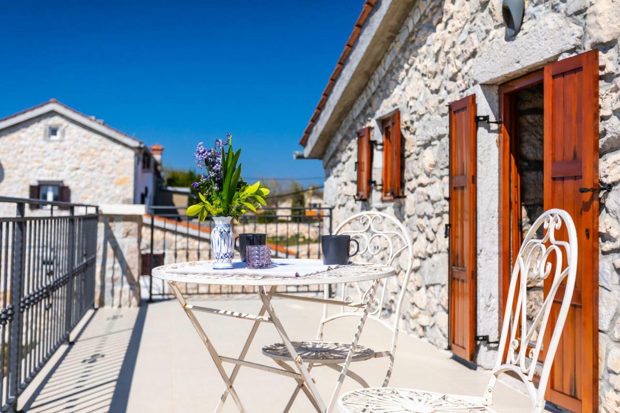 Villa Korina Pinezići Exteriér fotografie